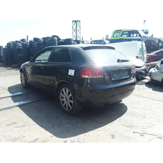AUDI A3 (8P) '2007 2.0 TDI AMBITION (DPF) (125KW) NEGRO