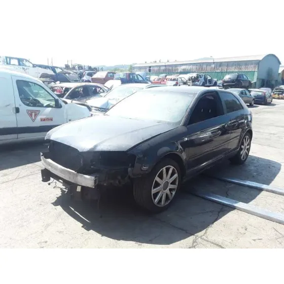 AUDI A3 (8P) '2007 2.0 TDI AMBITION (DPF) (125KW) NEGRO