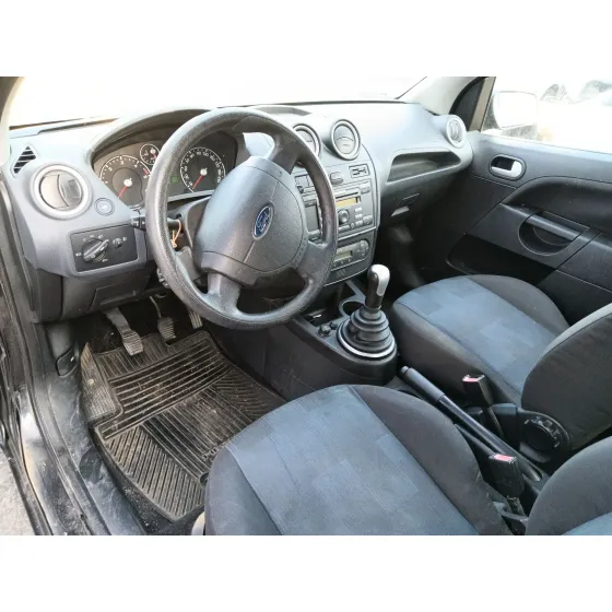 Ford FIESTA V (JH_, JD_) 2001