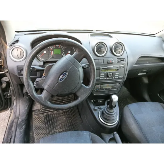 Ford FIESTA V (JH_, JD_) 2001