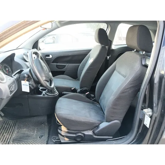 Ford FIESTA V (JH_, JD_) 2001