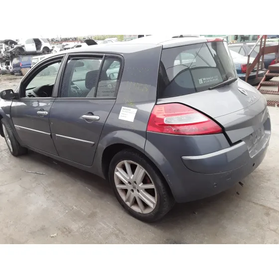 RENAULT MEGANE II BERLINA 5P '2006 1.9 DCI DIESEL FAP GRIS