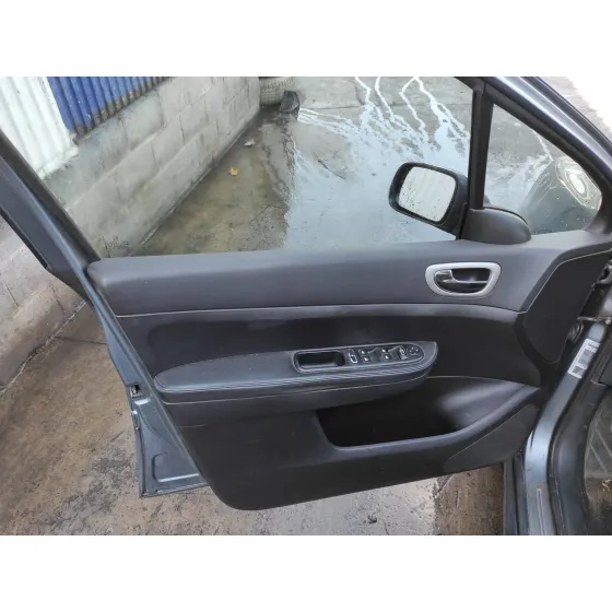 PEUGEOT 307 (S1) '2014 2.0 16V HDI FAP CAT (RHR / DW10BTED4) GRIS OSCURO