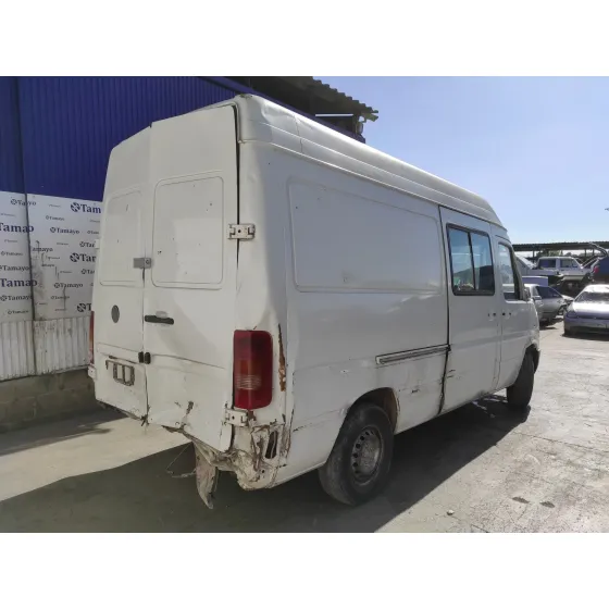 VOLKSWAGEN LT CAJA CERRADA / COMBI '2000 2.4 TURBODIESEL (DV) BLANCO