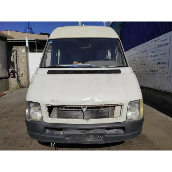 VOLKSWAGEN LT CAJA CERRADA / COMBI '2000 2.4 TURBODIESEL (DV) BLANCO