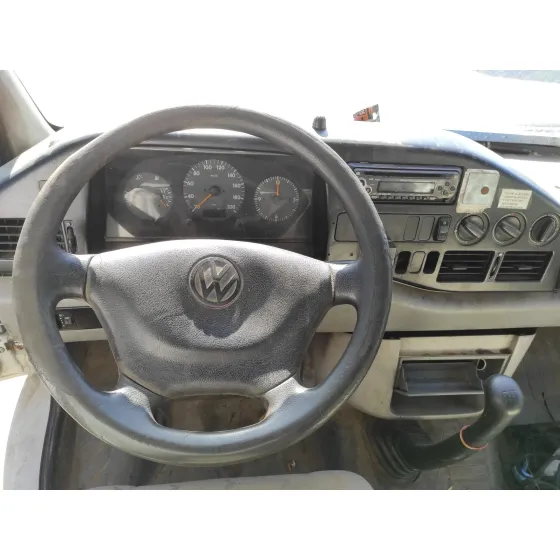 VOLKSWAGEN LT CAJA CERRADA / COMBI '2000 2.4 TURBODIESEL (DV) BLANCO