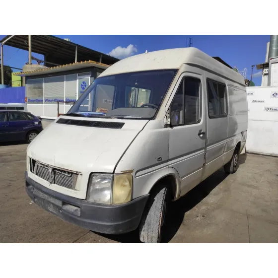 VOLKSWAGEN LT CAJA CERRADA / COMBI '2000 2.4 TURBODIESEL (DV) BLANCO