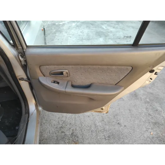 HYUNDAI ELANTRA (XD) '2004 2.0 CRDI CAT PLATA