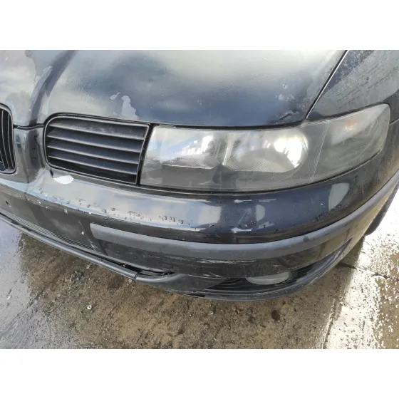 SEAT LEON (1M1) '2003 1.9 TDI NEGRO