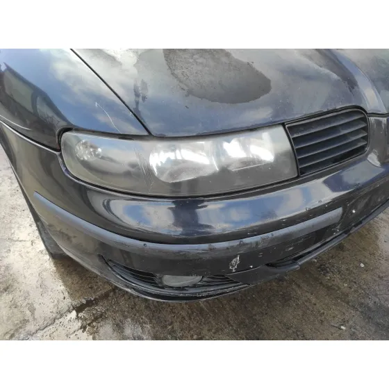 SEAT LEON (1M1) '2003 1.9 TDI NEGRO