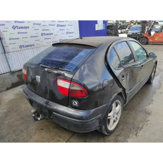 SEAT LEON (1M1) '2003 1.9 TDI NEGRO