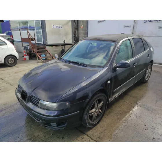 SEAT LEON (1M1) '2003 1.9 TDI NEGRO