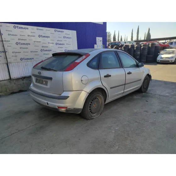 FORD FOCUS BERLINA (CAP) '2005 * PLATA