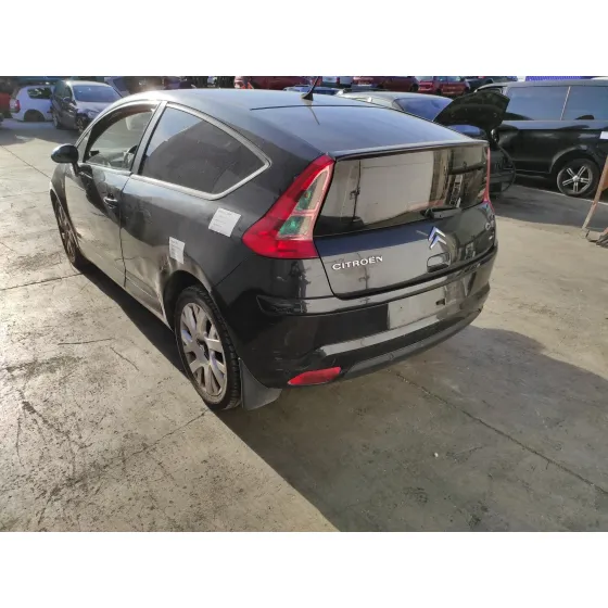 CITROEN C4 COUPE '2005 * NEGRO