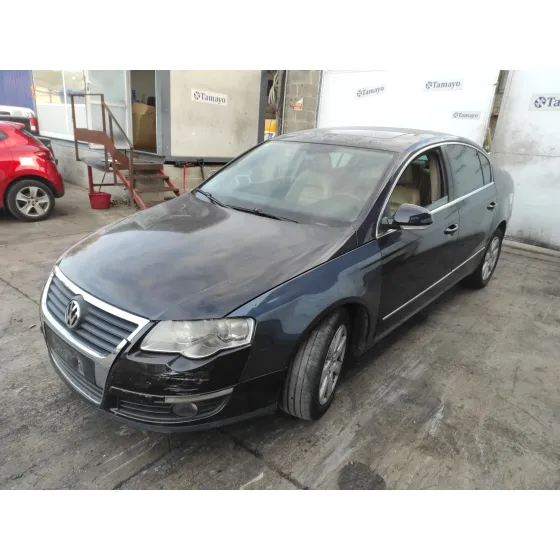 VOLKSWAGEN PASSAT BERLINA (3C2) '2007 2.0 TDI NEGRO