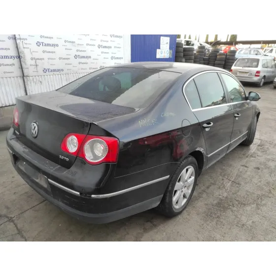 VOLKSWAGEN PASSAT BERLINA (3C2) '2007 2.0 TDI NEGRO