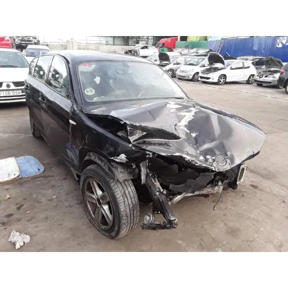 BMW SERIE 1 BERLINA (E81/E87) '2005 * NEGRO