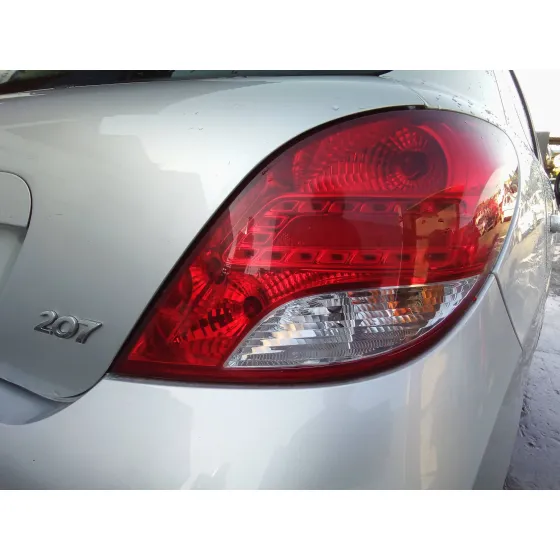 PEUGEOT 207 '2010 1.4 PLATA