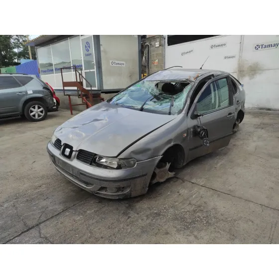 08-10-25 -130 SEAT LEON (1M1) '2004 * PLATA