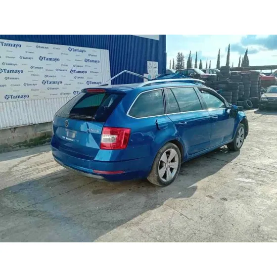 SKODA OCTAVIA LIM. (5E3) '2018 * AZUL