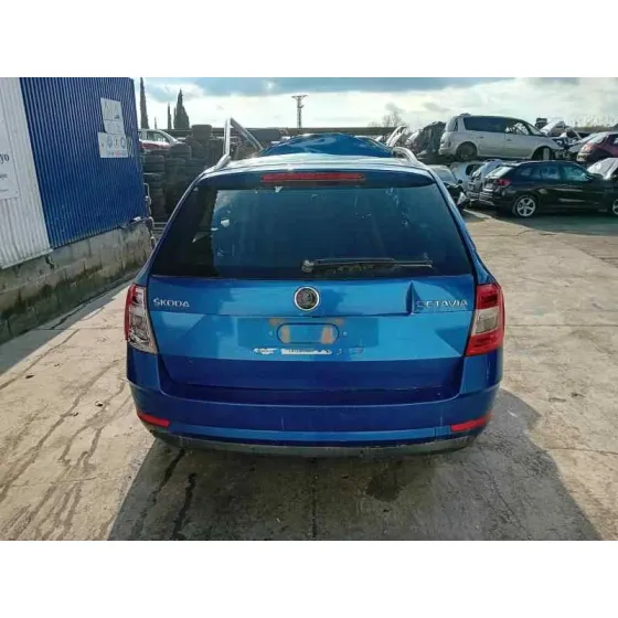 SKODA OCTAVIA LIM. (5E3) '2018 * AZUL
