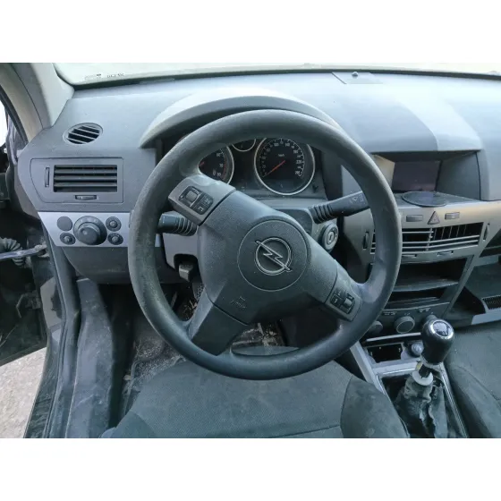 Opel ASTRA H (A04) 2004