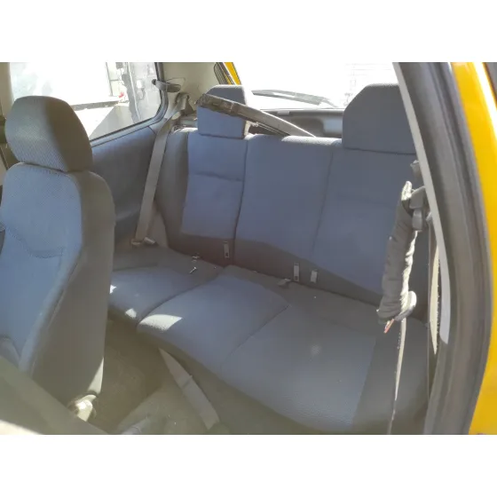 FIAT PUNTO BERLINA (188) '2001 1.2 16V CAT AMARILLO