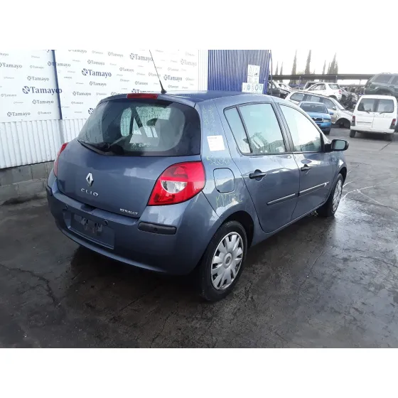 RENAULT CLIO III '2005 1.4 16V AZUL