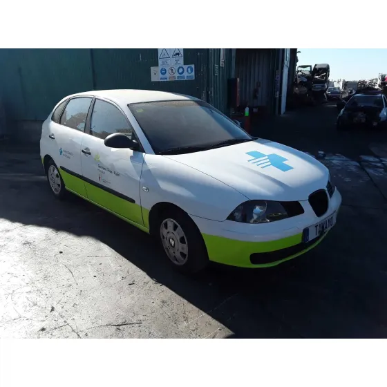 SEAT IBIZA (6L1) '2002 STELLA BLANCO