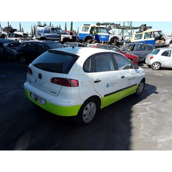 SEAT IBIZA (6L1) '2002 STELLA BLANCO