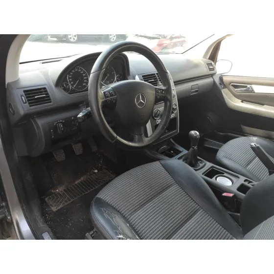 MERCEDES CLASE A (W169) '2008 2.0 CDI CAT PLATA