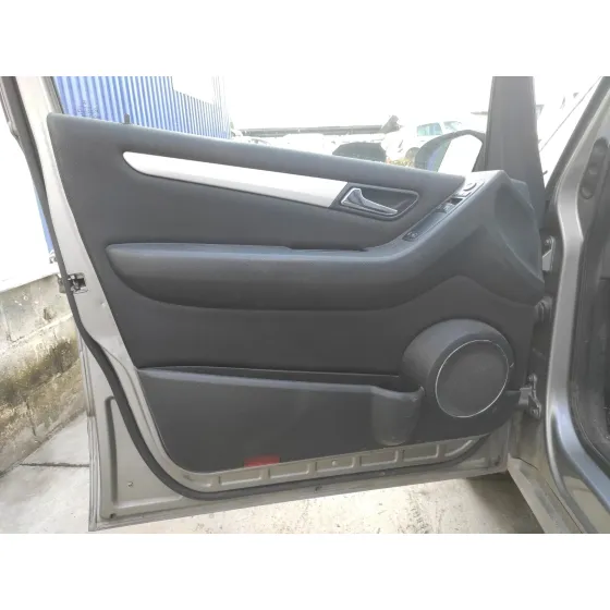 MERCEDES CLASE A (W169) '2008 2.0 CDI CAT PLATA