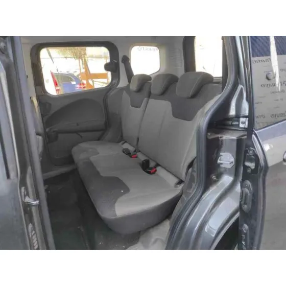 FORD TOURNEO COURIER (C4A) '2019 * GRIS OSCURO