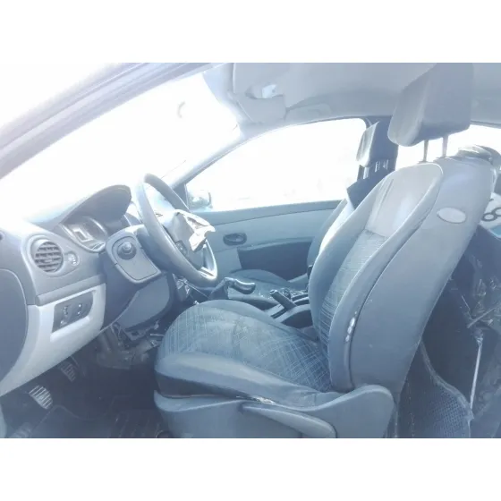 RENAULT CLIO III '2006 * NEGRO
