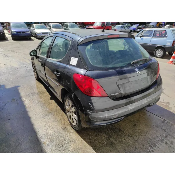 PEUGEOT 207 '2009 1.4 NEGRO