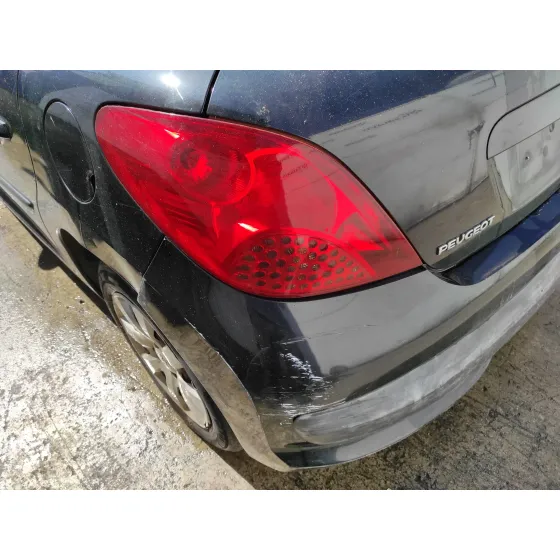PEUGEOT 207 '2009 1.4 NEGRO