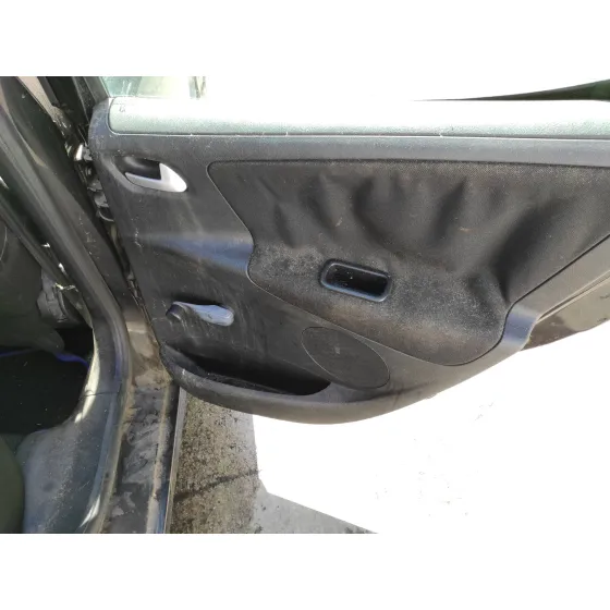 PEUGEOT 207 '2009 1.4 NEGRO