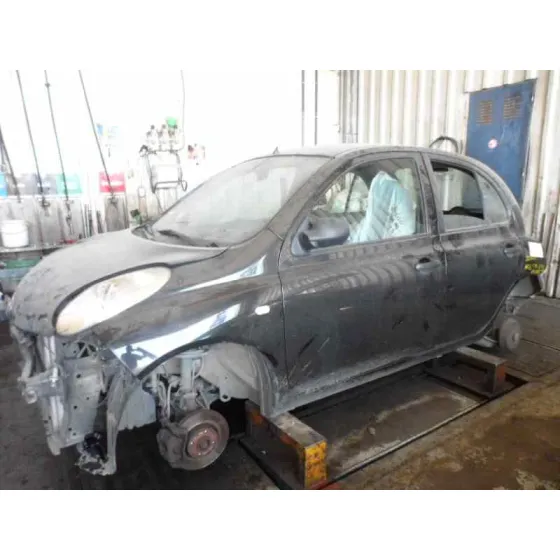 NISSAN MICRA (K12E) '2002 1.2 CAT NEGRO