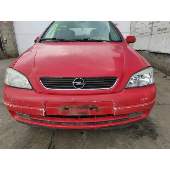 OPEL ASTRA G BERLINA '2002 2.0 DTI ROJO