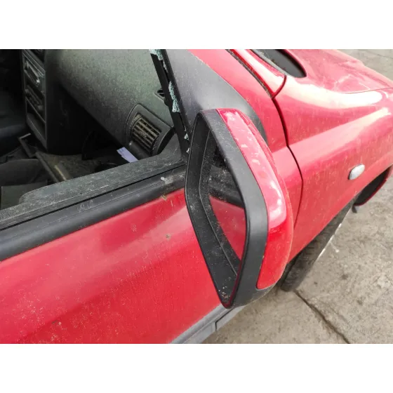 OPEL ASTRA G BERLINA '2002 2.0 DTI ROJO