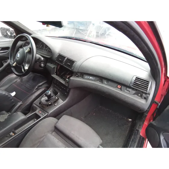 BMW SERIE 3 BERLINA (E46) '2003 2.0 16V DIESEL CAT ROJO