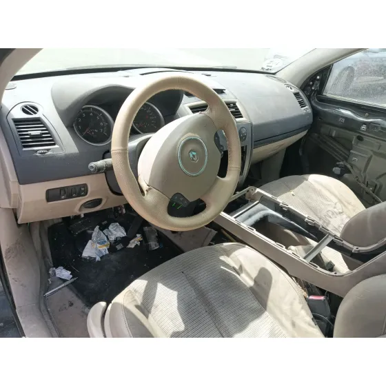 Renault MEGANE II COUPE-CABRIOLET (EM0/1_) 2005