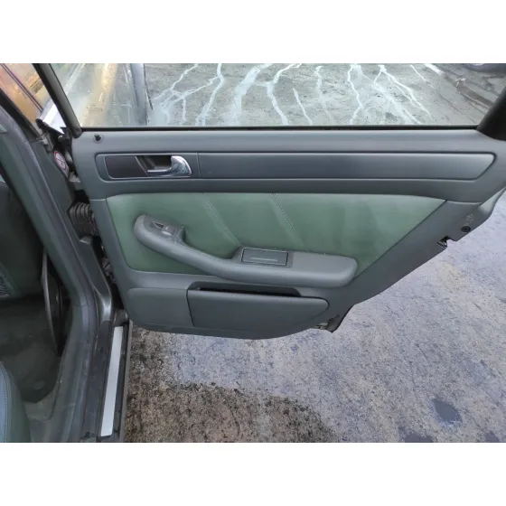 AUDI ALLROAD QUATTRO (4B5) '2000 2.7 V6 30V BITURBO GRIS VERDOSO