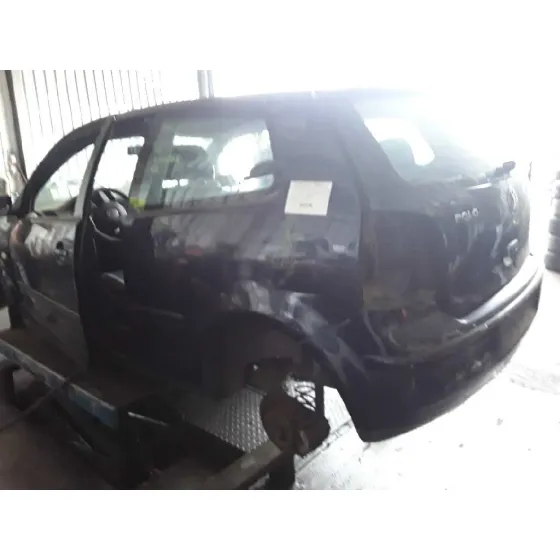VOLKSWAGEN POLO (9N1) '2003 1.4 16V AZUL