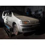 FIAT PUNTO BERLINA (188) FIAT PUNTO BERLINA (188) '2003 1.2 16V CAT PLATA 2003