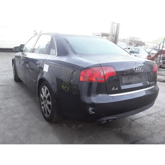 AUDI A4 BERLINA (8E) '2007 2.0 TDI NEGRO