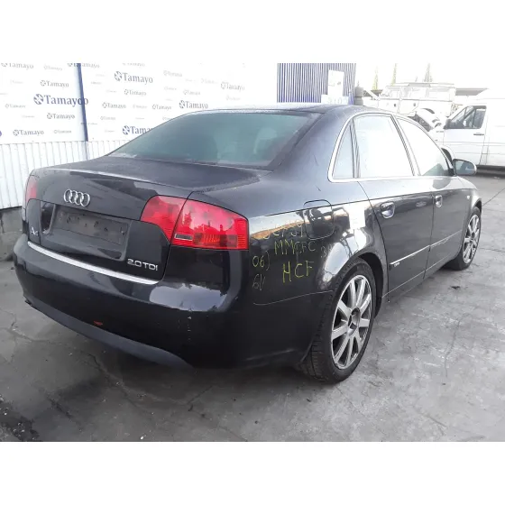 AUDI A4 BERLINA (8E) '2007 2.0 TDI NEGRO