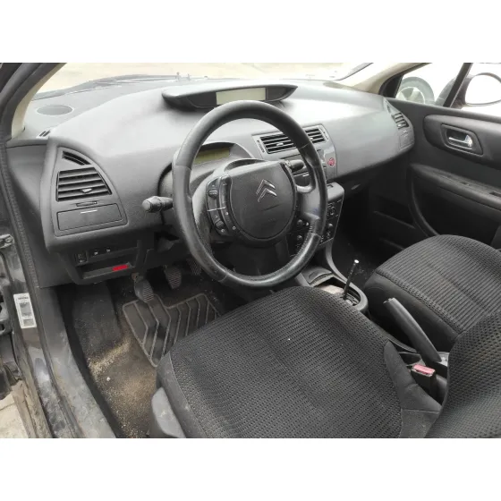 CITROEN C4 BERLINA '2006 1.6 16V HDI FAP NEGRO
