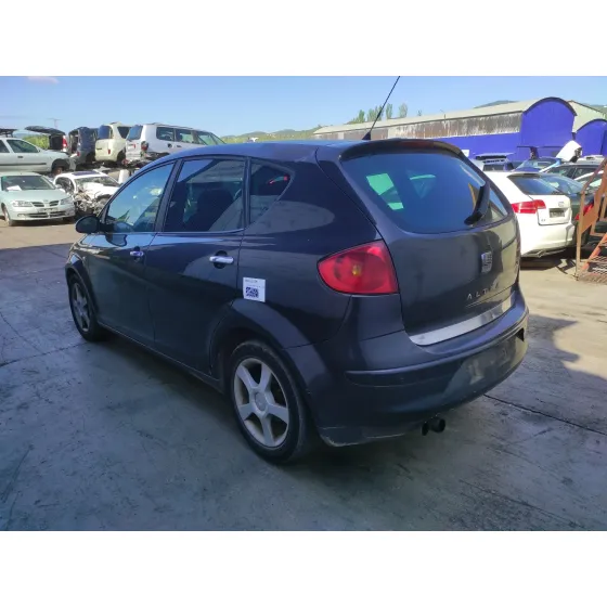 SEAT ALTEA XL (5P5) '2004 2.0 TDI GRIS OSCURO