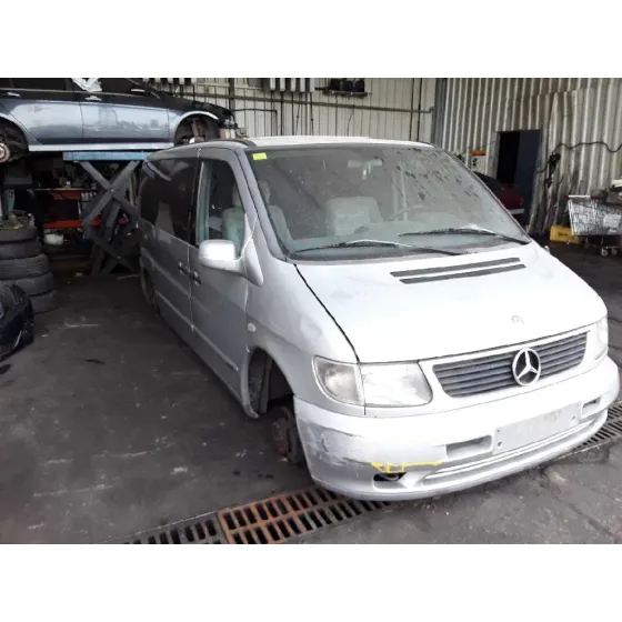 MERCEDES VITO (W638) CAJA CERRADA '2004 2.3 TURBODIESEL PLATA
